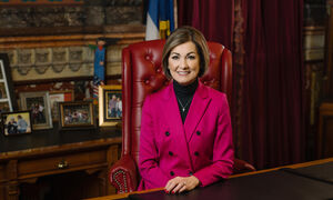 governor kim reynolds
