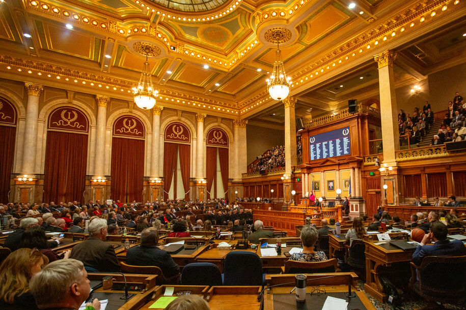 Governor Reynolds delivers 2025 Condition of the State